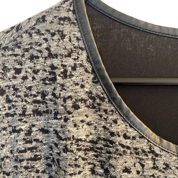 Cato Black/Gray Long Sleeve Side Ruched Dress Sz 22/24W - Picture 3 of 9